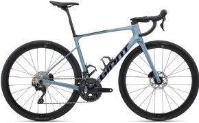 Giant Defy Advanced Pro 2 Road Bike  2025 - 